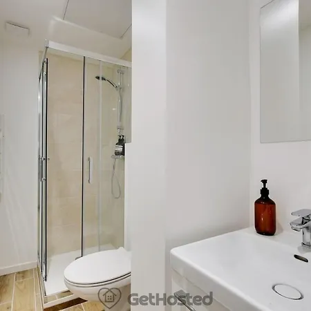 Hideaway, Private Cinema - Gethosted Parigi